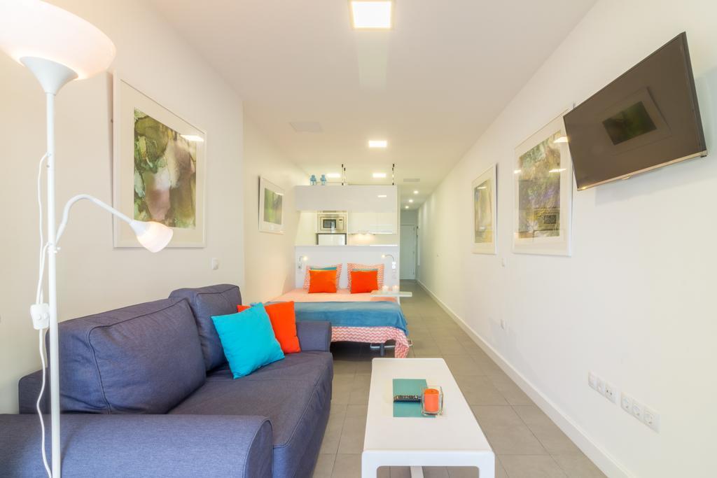 Living Las Canteras Homes - Beachfront Love Story Лас Палмас де Гран Канария Екстериор снимка